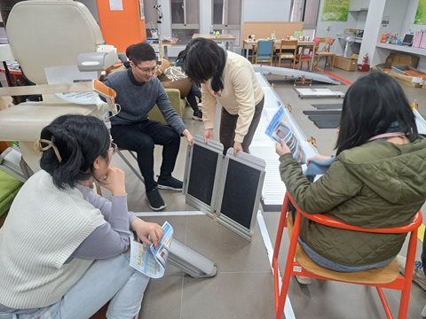 2025年1月20日台北市西區輔具中心添大斜坡板適配講座